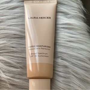 Laura Mercier Tinted Moisturizer